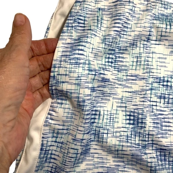 Izod Golf Ruffle Hem Skort with Side Pockets Easy Care Polyester Stretch US Sz L - Picture 8 of 11